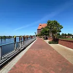 Modernes Loft An Der Elbe